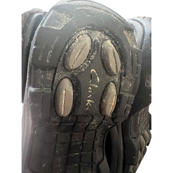 Clarks Mazlyn Arctic Duck Snow Boots Black Leather Insulated Faux Fur Size 7.5 M - Picture 11 of 12